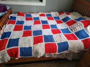 Afghan Granny Square Type Full Size Red White Blue AMERICANA blanket
